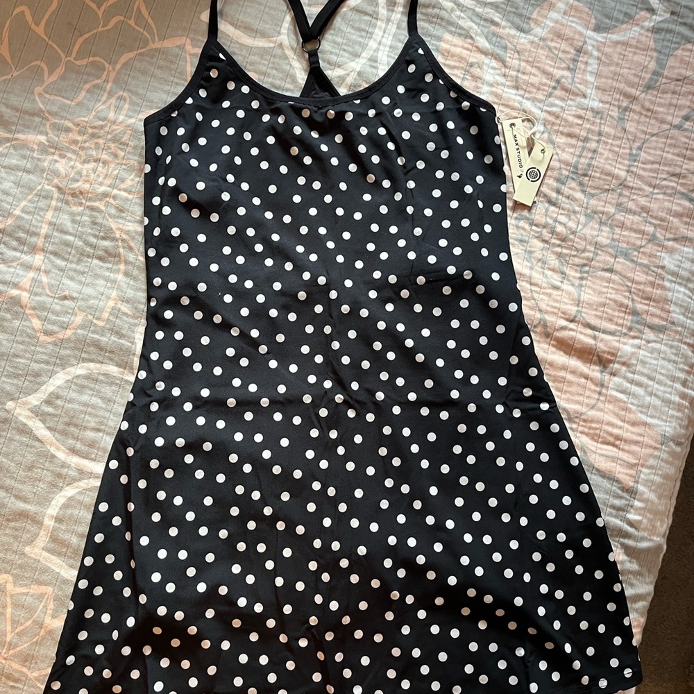 Max Studio Black & White Performance Dress